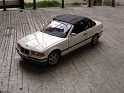 1:18 - Maisto - BMW - 325I Convertible - 1993 - White - Street - Workable Sunroof - 0